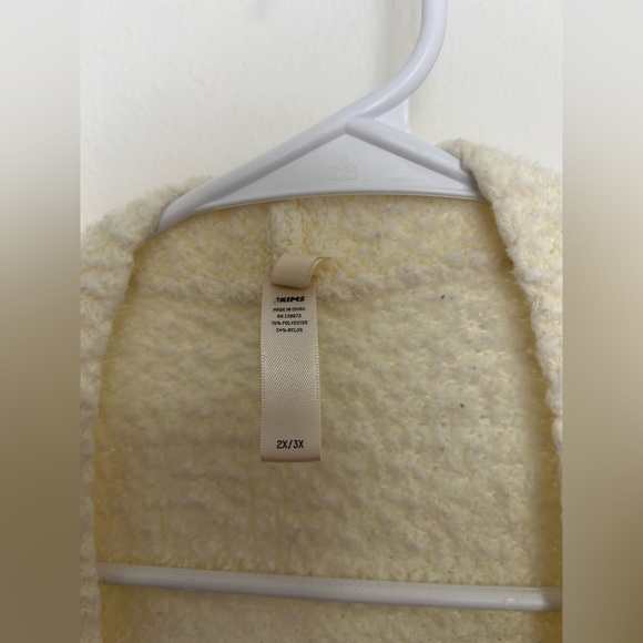 Skims Robe - Picture 3 of 3